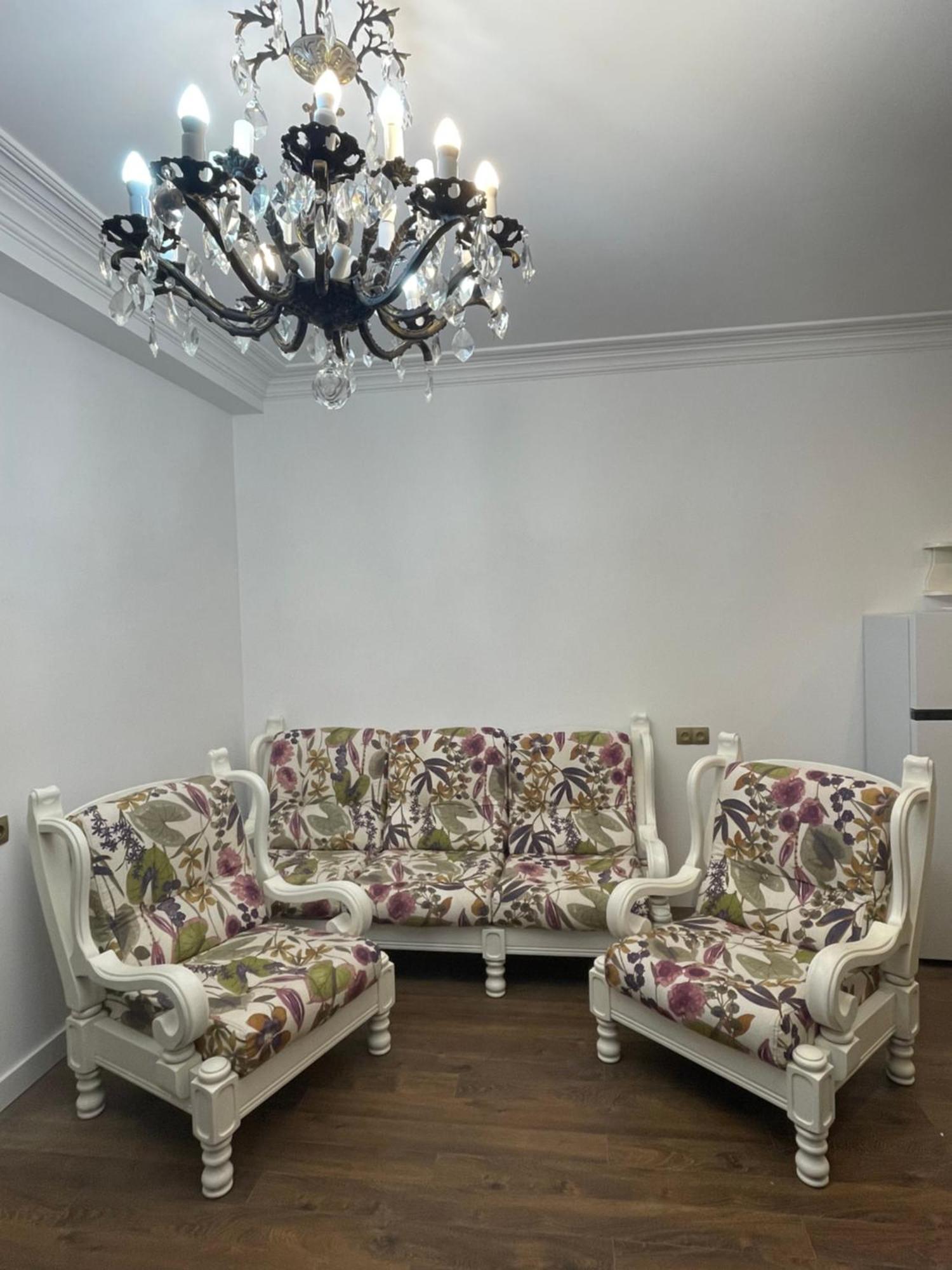 Picasso Apartment Kutaisi Dış mekan fotoğraf